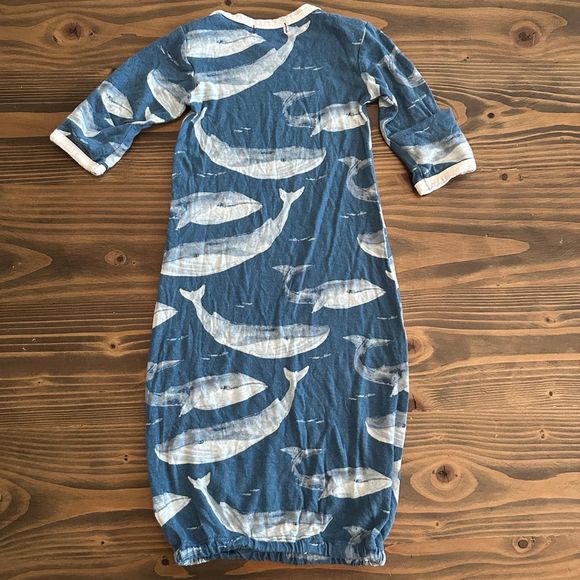 Baby Milkbarn Blue White Whale Print Sleep Sack 0-3 Months - Picture 4 of 6